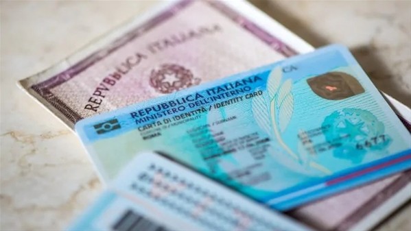 Carta identità cartacea ed elettronica